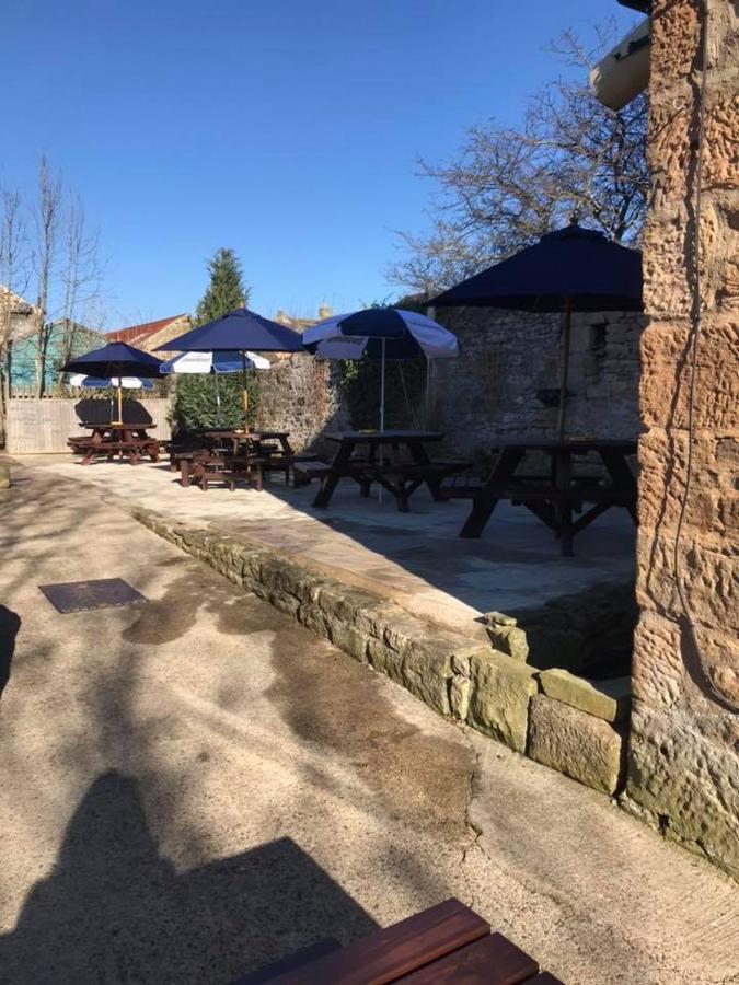 Coach And Horses Hotel Barnard Castle Exterior photo